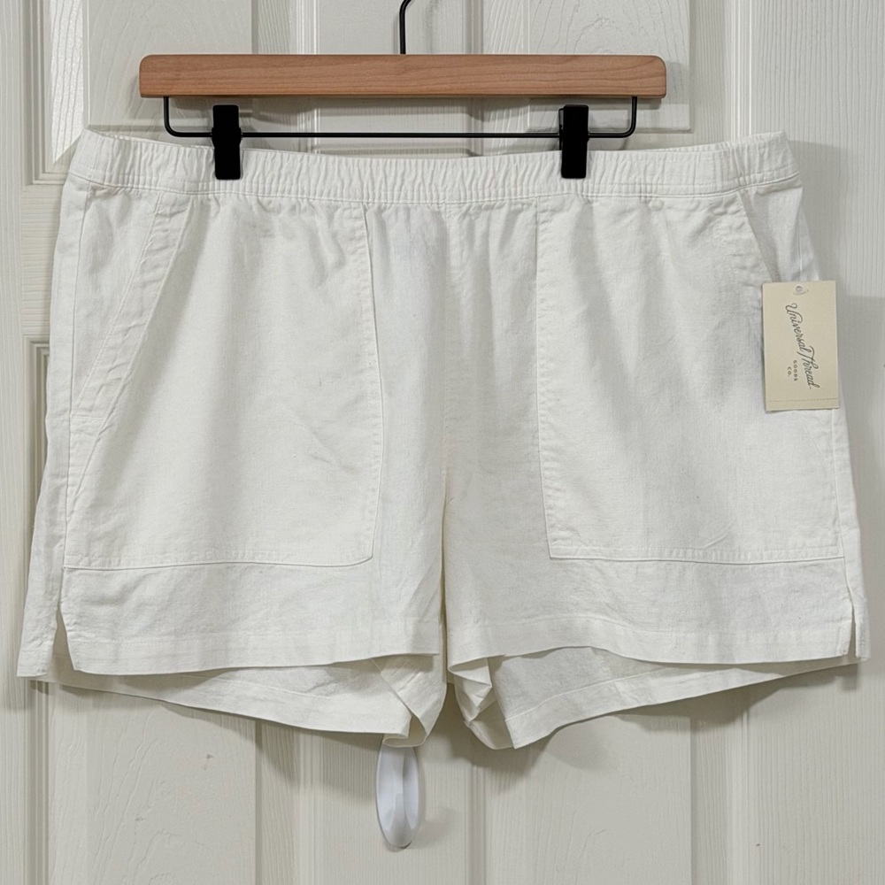 Universal Thread Shorts Mid-Rise Linen White Pull-On Shorts Beach Shorts Party
